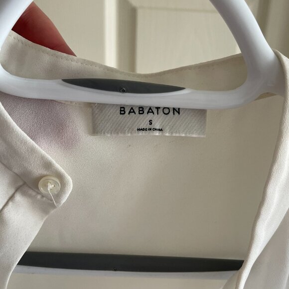 Babaton Blouse Top Size S White Button Up High Neck - Picture 2 of 4